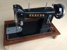 Macchina da Cucire Electa anni