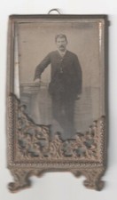 ANTIQUE METAL FRAME WITH PHOTO