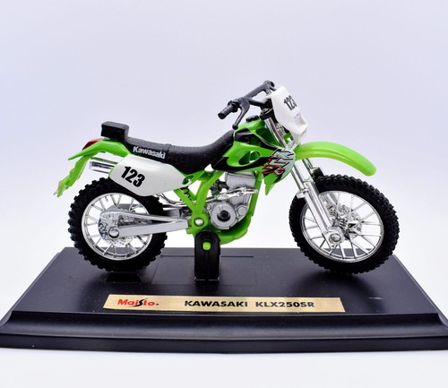 Modellino moto scala 18 - moto, 1:18