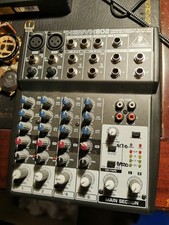 Beringer Xenyx 802 + Behringer