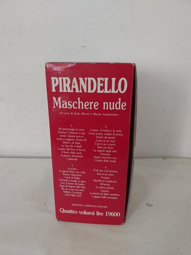 Maschere nude luigi - –,