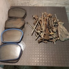 Lotto Di 16 Vetri E Supporti