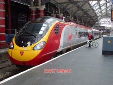 PHOTO  VIRGIN TRAINS CLASS 390