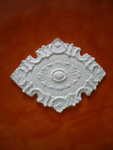 Rosoni gesso bianco - gesso,