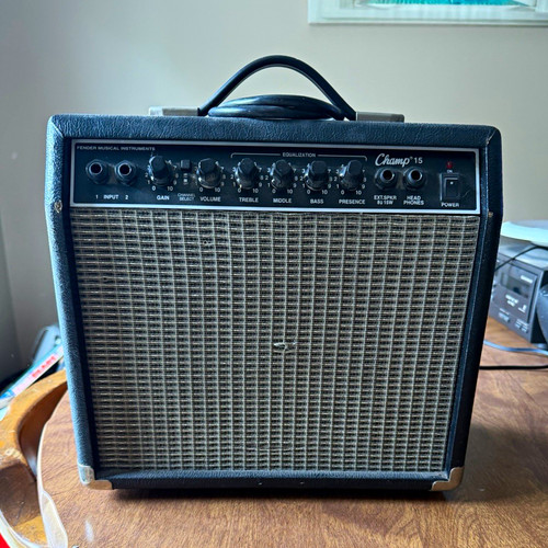 Amplificatore stato solido - a,