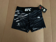 Pantaloncini tudo neri UFC