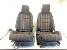 SET COMPLETO DI SEDILI /