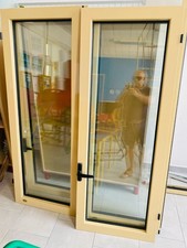 Infissi alluminio beyge con - beyge,