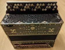 Fisarmonica russa vintage a