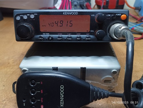 Ricetrasmettitore radioamatore