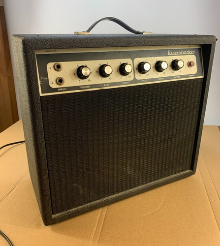 Amplificatore chitarra
