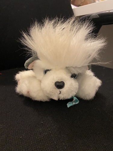 Tyco raro cucciolo bianco