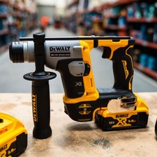 DeWALT Martello combinato a