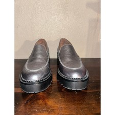 Caslon Preppy Academia Office