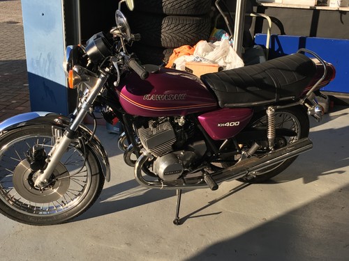 Kawasaki 400 f - 400, anno