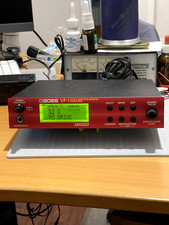 ? BOSS VF-1 - Multi-effetto usato - Suoni Leggendari in un Formato Compatto