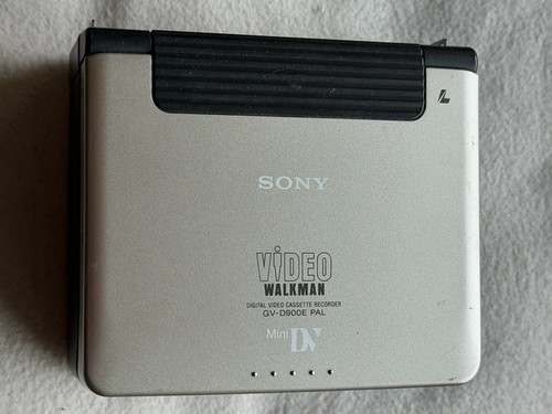 Sony d900e mini walkman - gv-d900e,