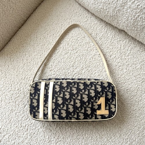 Borsa tracolla christian - a,