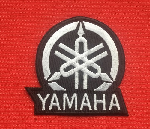 Yamaha logo touring bike - touring,