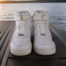 Nike Air Force #1 1982 42 anni