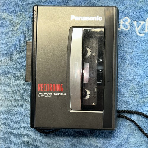 Registratore cassette - a,