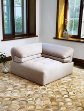 Divano componibile immobile