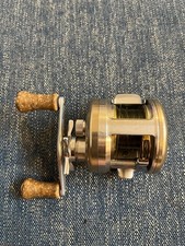 Daiwa Millionaire CV-Z 203 oro