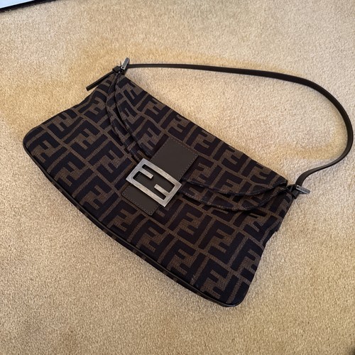 Borsa tracolla vintage - a, fendi