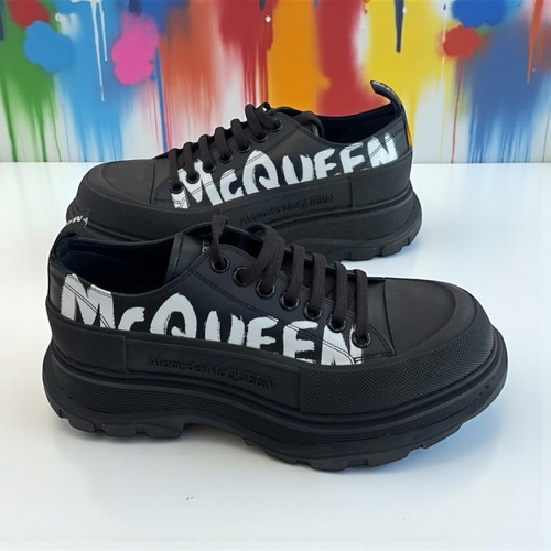 Scarpe sneakers stringate