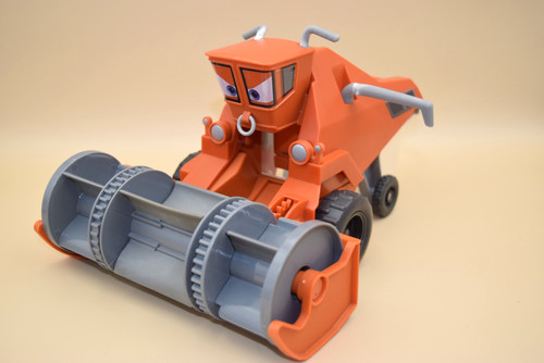 Pixar cars chase and change - cars,