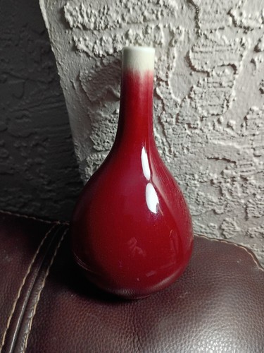 Vecchio vaso bottiglia
