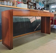 Particolare Scrittoio Consolle