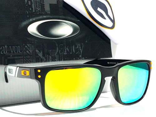 Oakley holbrook nfl - oakley, bay