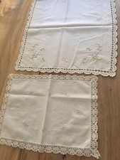 Runner grande ricamo e pizzo