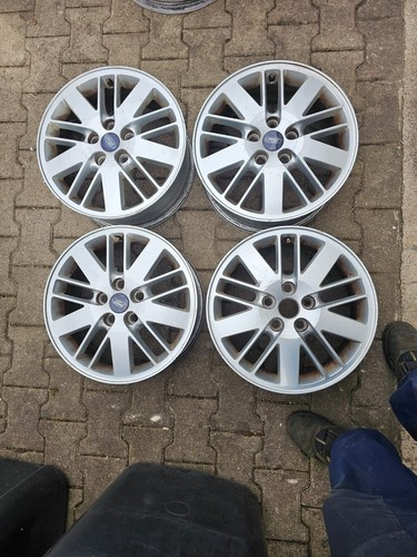 Cerchi lega ford - in, per