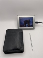 Garmin Nuvi 350 NA GPS Bundle con custodia in pelle e caricatore