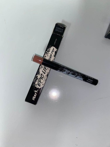 Avon rossetto epic lip - epic,