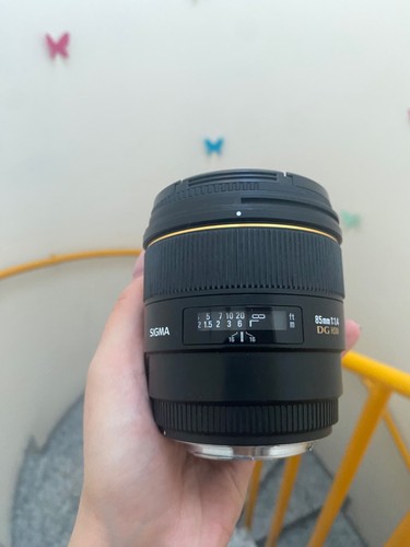 Sigma 85mm dg - f/1.4, hsm
