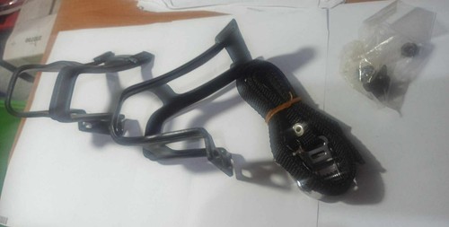 Coppia puntapiedi bici - puntapiedi, corsa