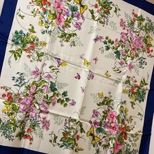 Sciarpa di seta GUCCI grande usata motivo floreale insetti botanica vecchia
