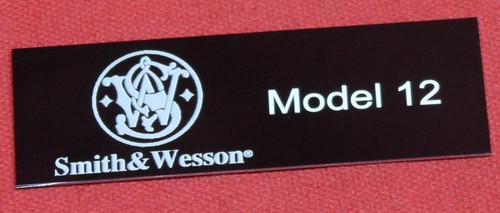 Targa vetrina smith - smith, wesson