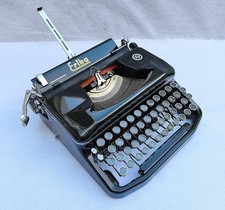 Macchina da scrivere vintage Erika 8 - funzionante - perfette condizioni