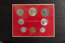 SERIE DIVISIONALE VATICANO 1961 -  MCMLXII  serie  8 monete  FDC