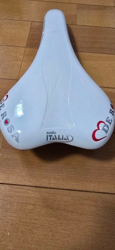 Sella bianca rosa - sella, ��~