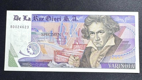 Specimen rue giori - de,