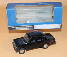 antico VAZ Lada 2107 difettoso