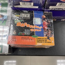 1996-97 COLLECTOR'S CHOICE INTERNATIONAL BOX SIGILLATO IN FABBRICA CON 10 CONFEZIONI! SPAGNOLO