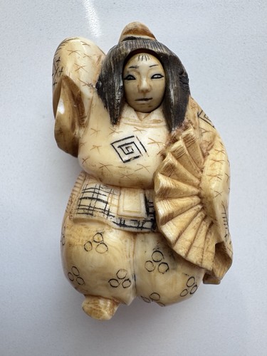 Statuina netsuke vintage - statuina, 2"