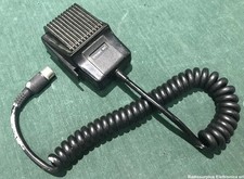 Microfono Dinamico Preamplificato 500 oHm innestato con spina din