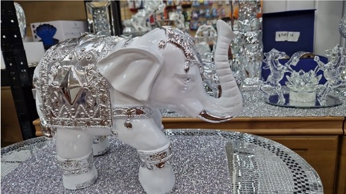 Elefante design bianco e - elefante,